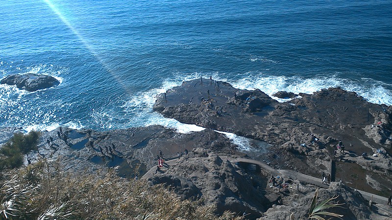 岩場 藤沢市江ノ島