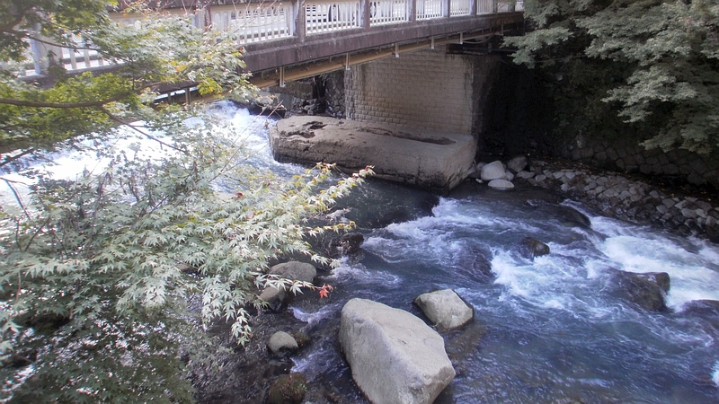 早川 足柄下郡箱根湯本