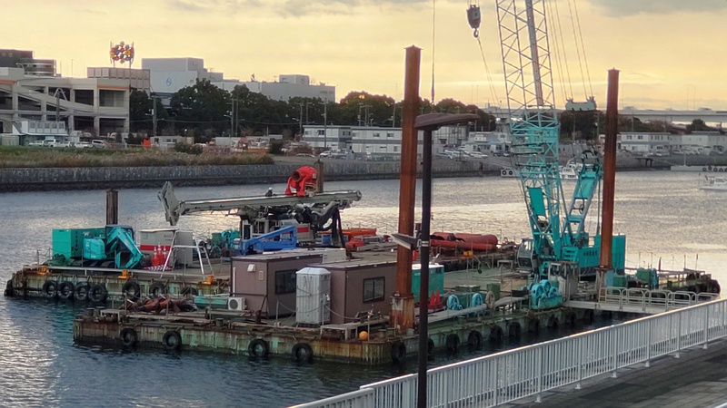 浚渫船 東京都大田区大和大橋