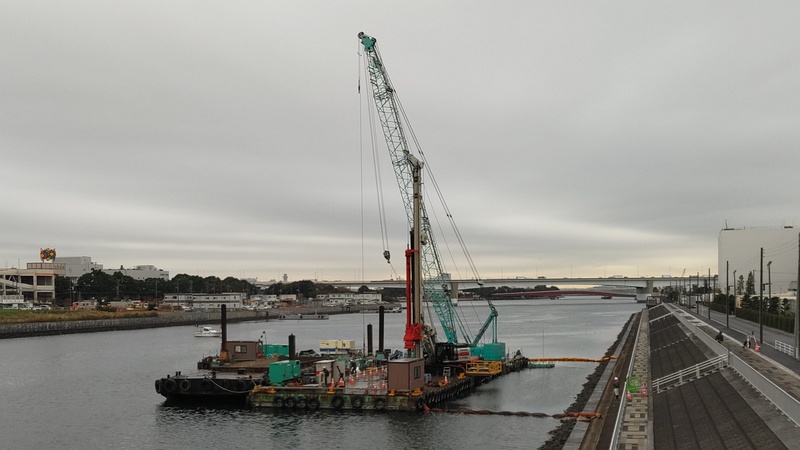 浚渫船 東京都大田区大和大橋