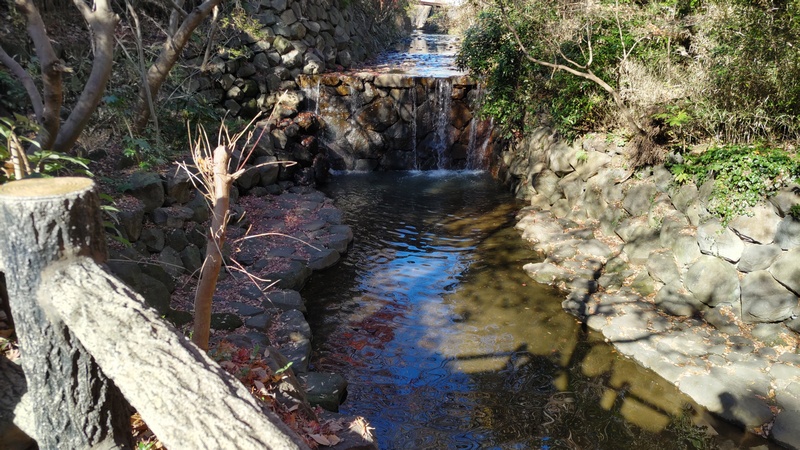 白糸の滝 横浜市旭区白根不動