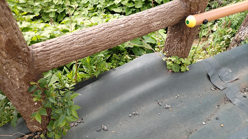 防草シート 横浜市旭区今川町