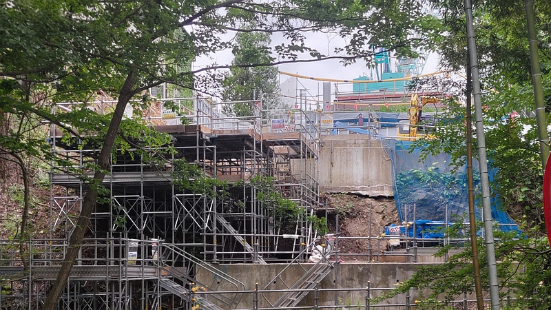 鶴ヶ峰連続立体交差事業 横浜市旭区帷子川親水緑道