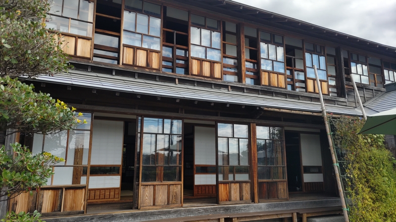 天王森泉館 横浜市泉区天王森泉公園