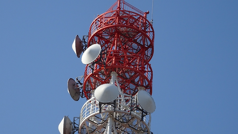 電波塔 横浜市旭区矢指町