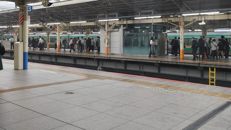 横浜駅の様子